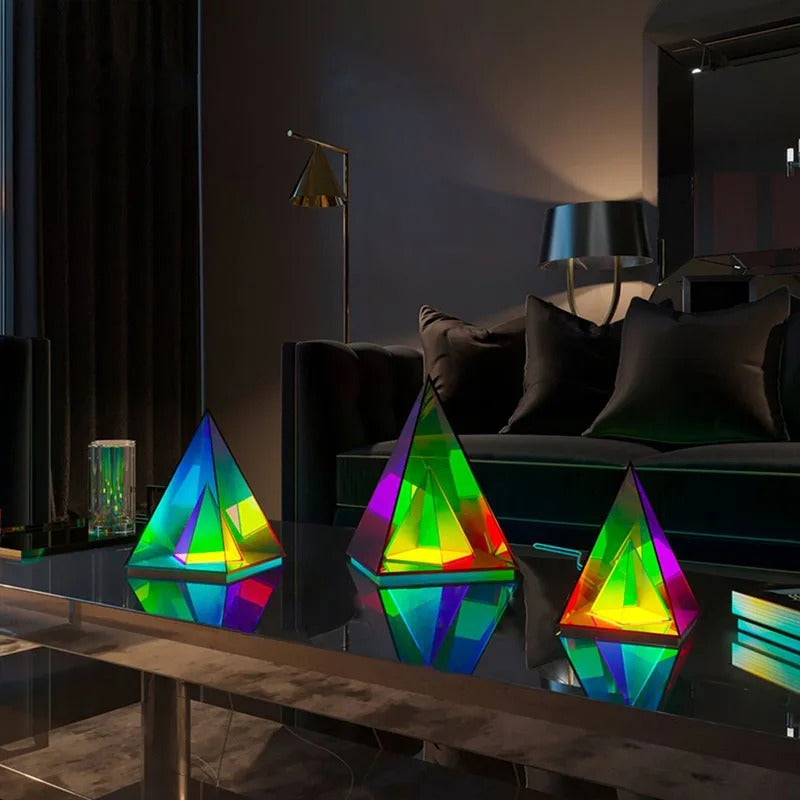 4D Polychromatic Lamp